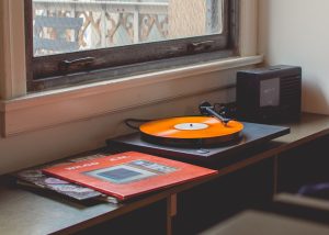 Czy muzyka może leczyć? Zastosowanie muzykoterapii w praktyce
