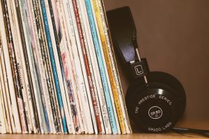 Muzyka a zdrowie: Jak dźwięki wpływają na nasze ciało